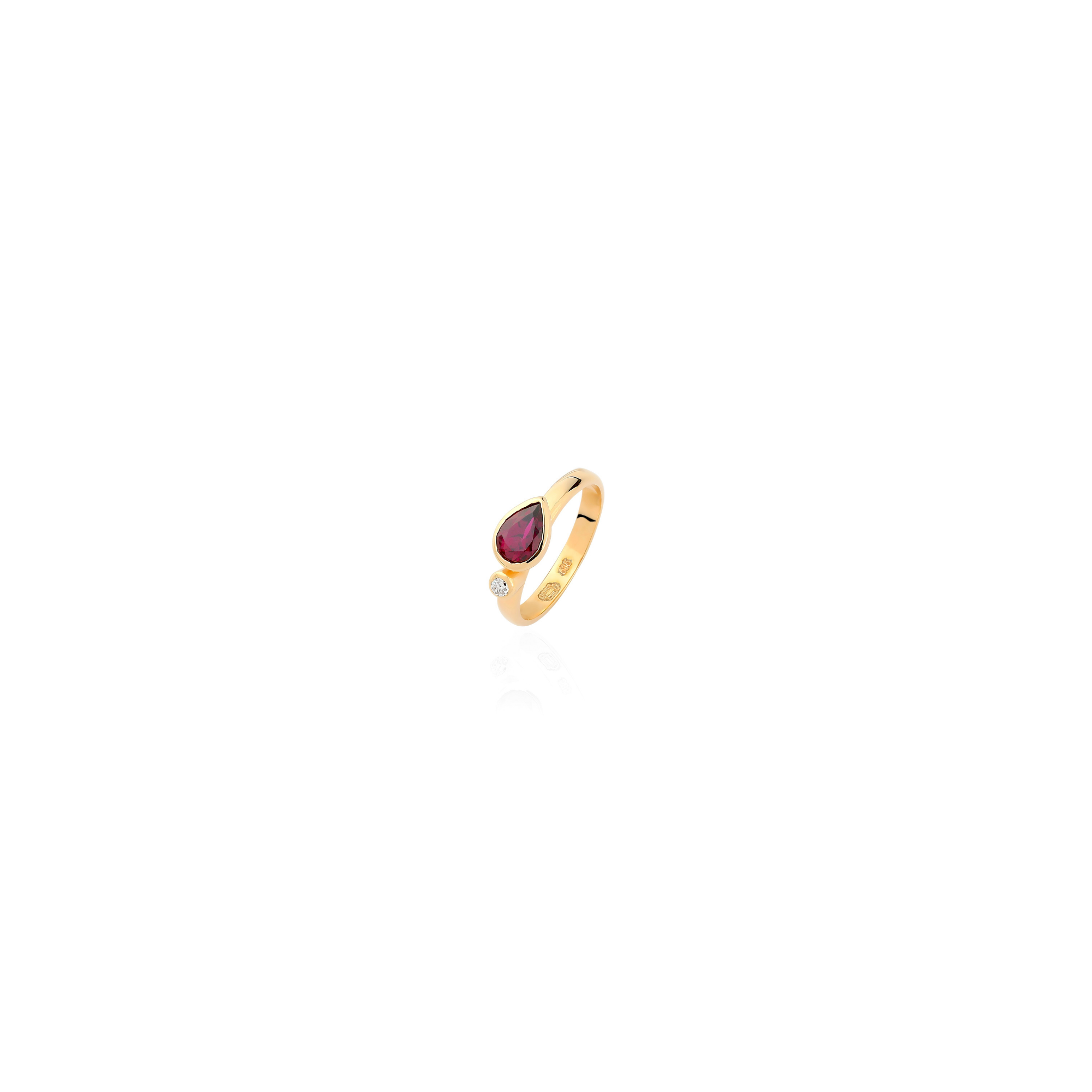 Rhodolite Pear Gleam