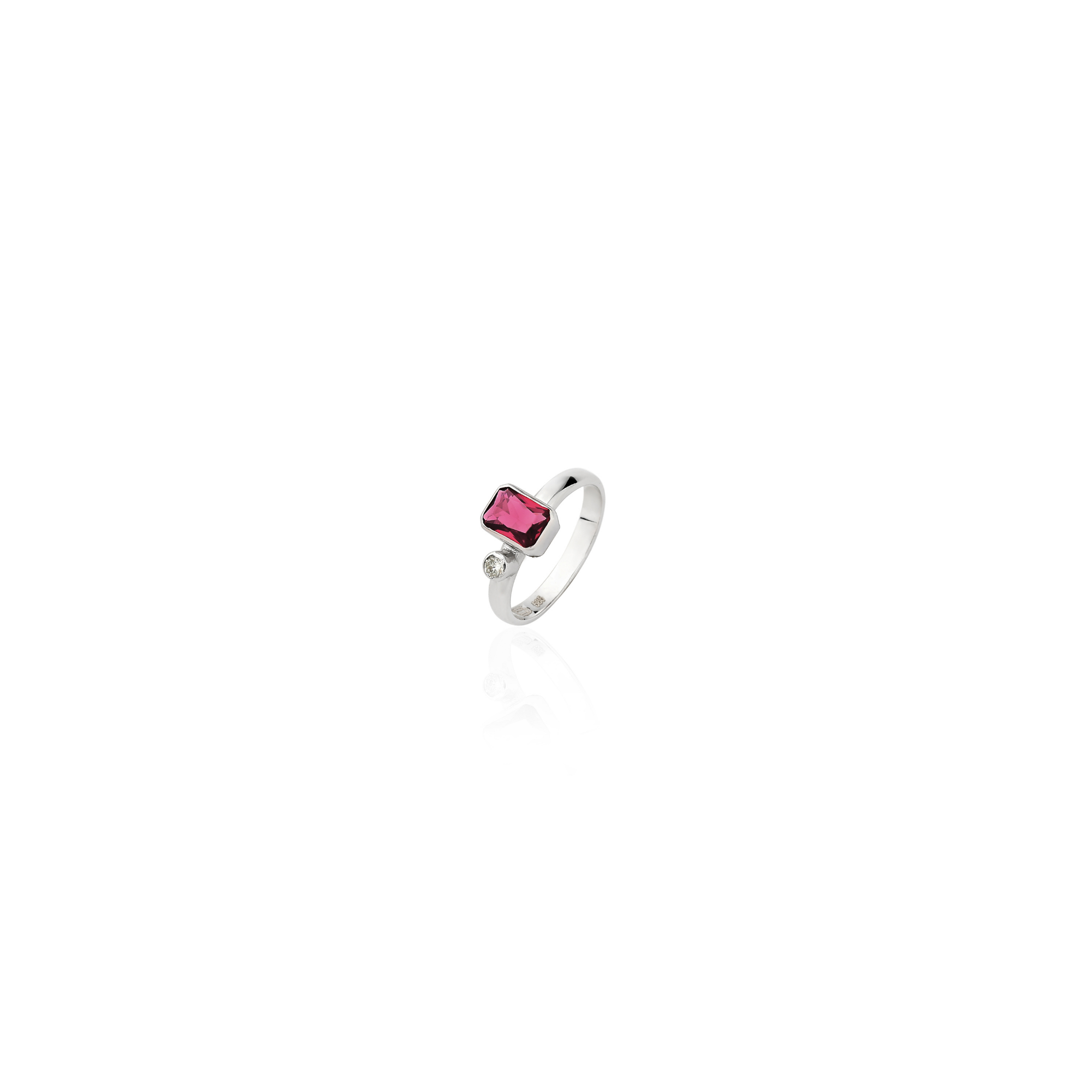 Rhodolite Emerald Gleam